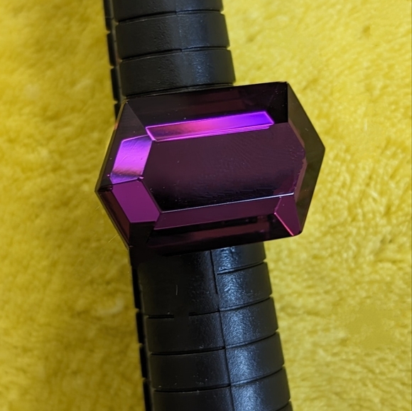 🌟3/$20🌟 Woman's Statement Ring - Picture 1 of 6